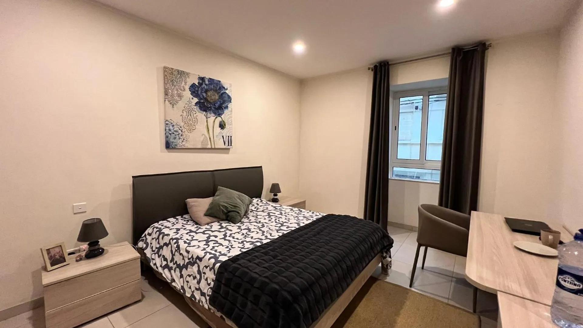 Modern Flat In Balluta Saint Julian's 0*,  Malta